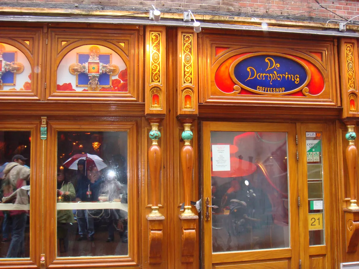 Amsterdam Local Customs Etiquette Guide For 2025 Visitors Festivation